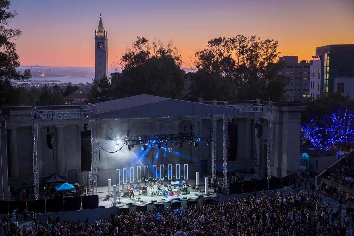 Dark Star Orchestra w/ Melvin Seals & JGB